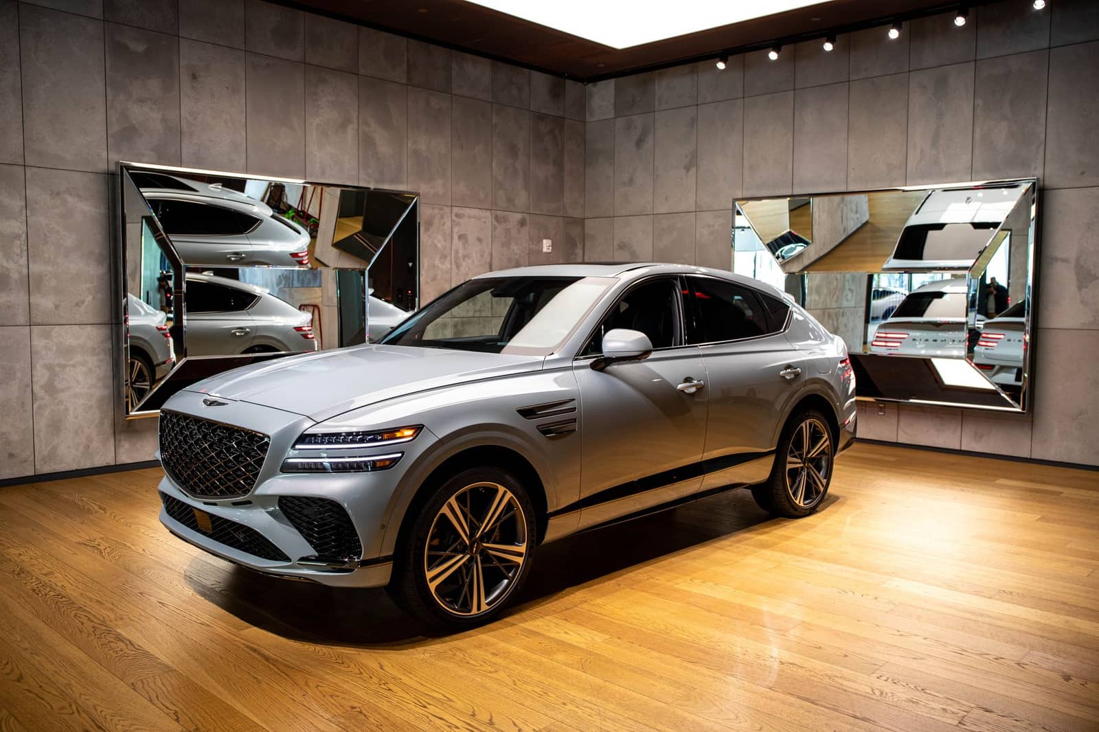 Voiture électrique pas cher : LOA, LLD et leasing comparés